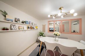 YAB Guesthouse - Female Only