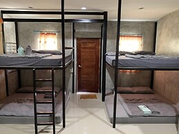 Rakchayanin Resort Koh Larn