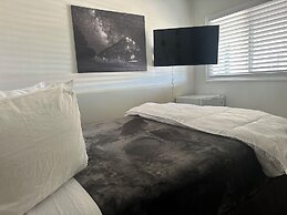 Grand Central Motel