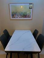 Elegant Condo at Symphony Tower 26C