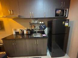 Elegant Condo at Symphony Tower 26C