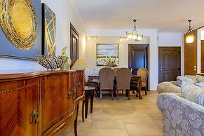 Solaris Methea Deluxe Suites