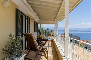 Solaris Methea Deluxe Suites