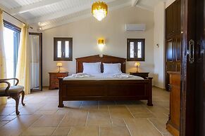 Solaris Methea Deluxe Suites