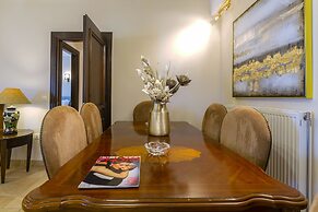 Solaris Methea Deluxe Suites