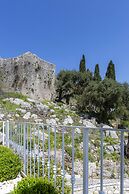 Solaris Methea Deluxe Suites