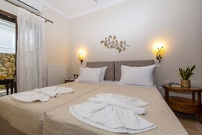 Solaris Methea Deluxe Suites