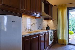 Solaris Methea Deluxe Suites