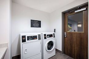 La Quinta Inn & Suites by Wyndham Chattanooga Downtown/South