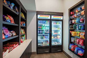 La Quinta Inn & Suites by Wyndham Chattanooga Downtown/South