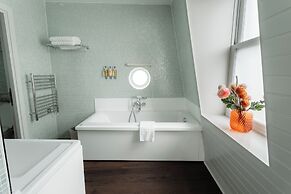 Leicester House Hotel