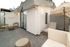 Deniz Boutique Hotel