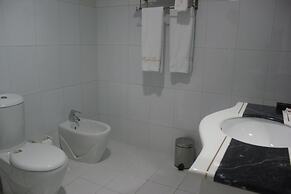 The Royal Garden Hotel