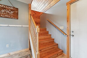 Canaseraga 'malarkey' Home - 5 Mi to Skiing!