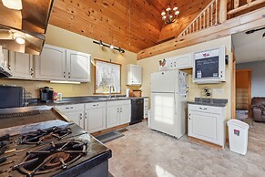 Canaseraga 'malarkey' Home - 5 Mi to Skiing!