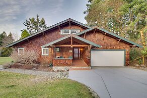 Puget Sound Cottage w/ Private Community Beach!