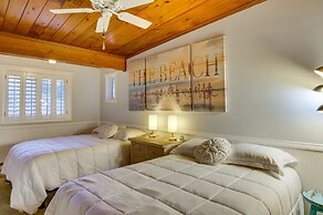 Puget Sound Cottage w/ Private Community Beach!