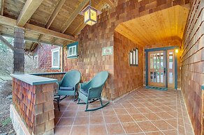 Puget Sound Cottage w/ Private Community Beach!