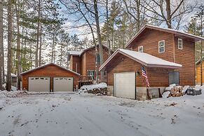 Lakefront Rhinelander Retreat w/ Private Hot Tub!