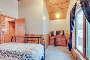 Lakefront Rhinelander Retreat w/ Private Hot Tub!