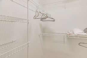 Riverfront Columbia Condo: 4 Mi to Usc!