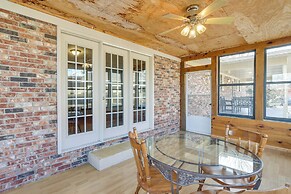 Pineville Home w/ Fire Pit < Half-mi to Elk River!