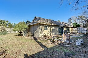 Northeast Wilmington Home ~ 5 Mi to Beach!