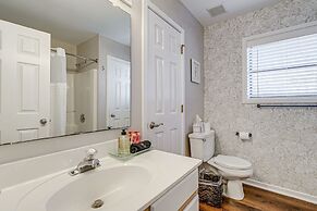 Northeast Wilmington Home ~ 5 Mi to Beach!