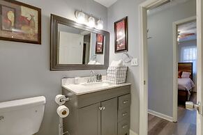 Lithonia Home, 5 Mi to Panola Mountain State Park