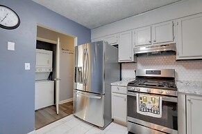 Lithonia Home, 5 Mi to Panola Mountain State Park