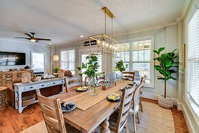 Lakefront Jacksons Gap Retreat w/ Grill & Dock!