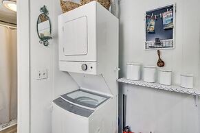 Riverfront Topsham Home ~ 28 Mi to Portland!