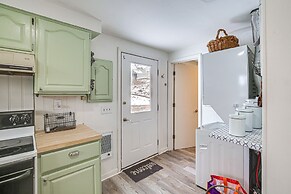Riverfront Topsham Home ~ 28 Mi to Portland!