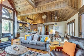 Quiet Blue Ridge Cabin w/ Hot Tub, Mountain Views!