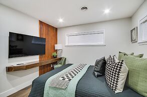 Stunning Jackson Home ~ 2 Mi to Downtown!