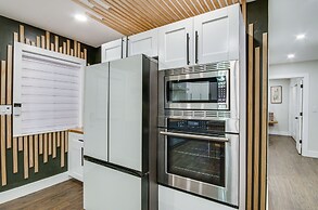 Stunning Jackson Home ~ 2 Mi to Downtown!