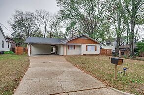 Stunning Jackson Home ~ 2 Mi to Downtown!