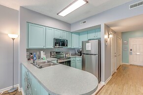 Community Pool & Tennis Court: Myrtle Beach Condo