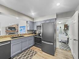 Legends 10 4br 4ba 4 Bedroom Townhouse by RedAwning