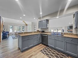 Legends 10 4br 4ba 4 Bedroom Townhouse by RedAwning