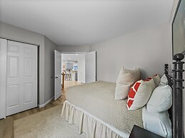 Legends 10 4br 4ba 4 Bedroom Townhouse by RedAwning