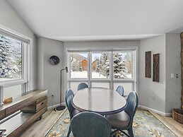 Legends 10 4br 4ba 4 Bedroom Townhouse by RedAwning