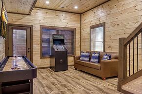 Er29 - Pop's Perch 2 Bedroom Cabin by RedAwning