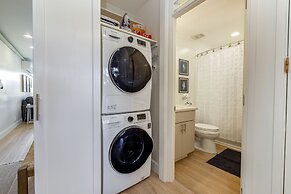 Kuic146w 1 Bedroom Condo by RedAwning