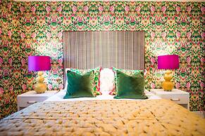 Dewars Restaurant & Rooms