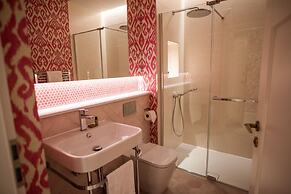 Dewars Restaurant & Rooms