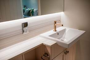 Dewars Restaurant & Rooms