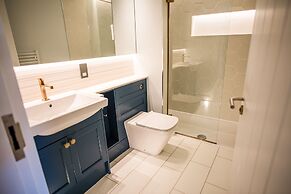 Dewars Restaurant & Rooms