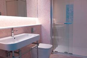 Dewars Restaurant & Rooms