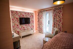 Dewars Restaurant & Rooms